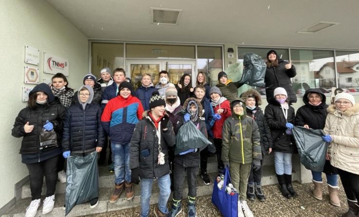 Die Schüler aus St. Marienkirchen sammelten ingesamt sieben Kilogramm Müll. (Foto: Valerie Watts)