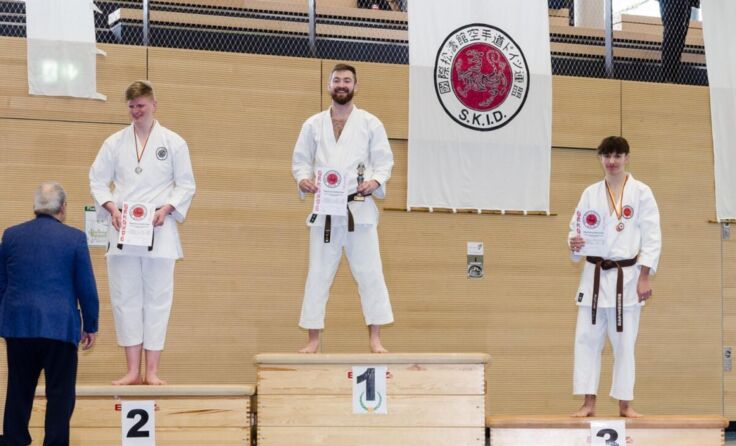 Philipp Reitinger (mitte) holte drei Goldmedaillen. (Foto: SKIAF)