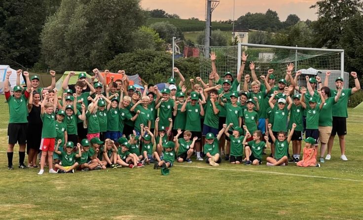 51 Nachwuchskicker nahmen am Zeltlager der Union Raab teil. (Foto: privat)