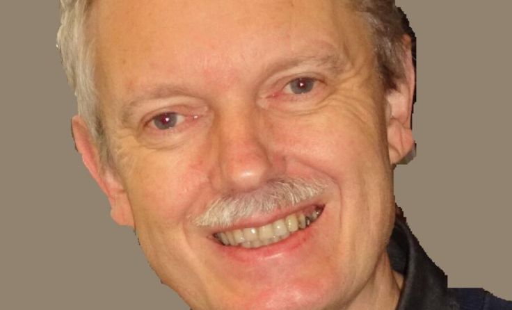 Hermann Knapp präsentiert seinen neuen Roman. (Foto: Knapp)