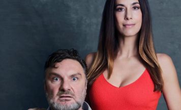 Schwarze Komödie mit Nina Hartmann und Martin Leutgeb in Leonding