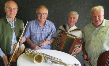 Durchg´mischt bringt Wirtshausmusi nach Asten