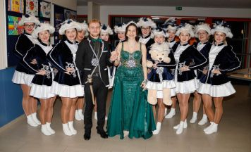 Faschingsball in Hofkirchen an der Trattnach begeistert 250 Gäste