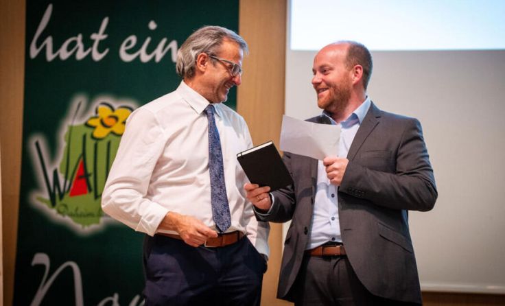 Rudolf Stich (l.) mit Bürgermeister Dominik Richtsteiger (Foto: Silvia Petzl)