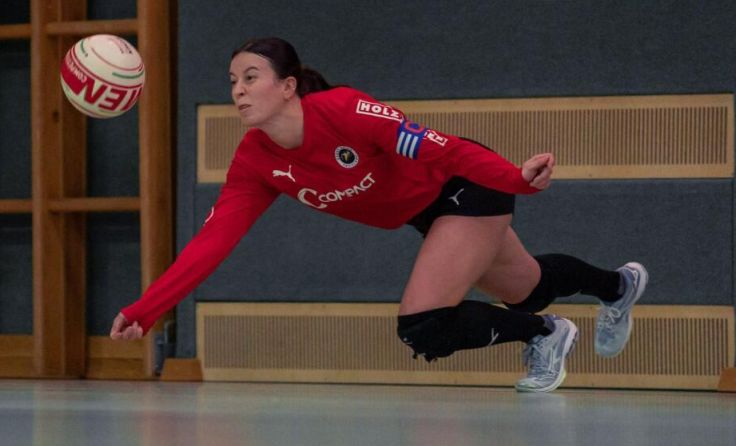 Freistadts Kapitänin Laura Priemetzhofer in Aktion (Foto: Stefan Pühringer)