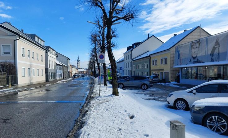 Der Obere Stadtplatz wird ab März saniert (Foto: Tips)