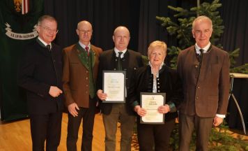 400 Jäger bei Bezirkstag im Bräuhaus in Eferding