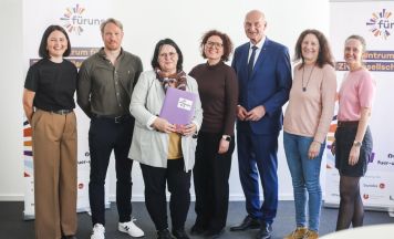 Grieskirchnerin schließt Lehrgang für Freiwilligenkoordination ab