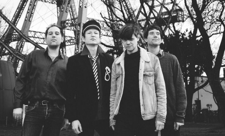 Der Nino aus Wien (3. v. l.) mit seiner AusWienBand (Foto: Ingo Pertramer)