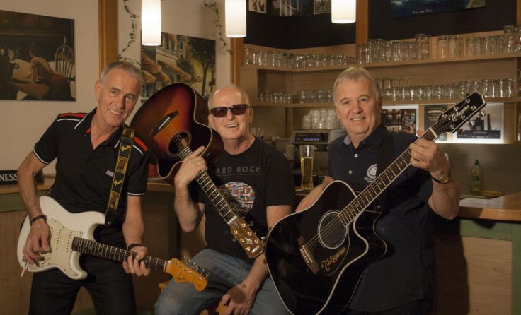 Am Freitag spielen die Guitar Brothers auf. (Foto: Guitar Brothers)