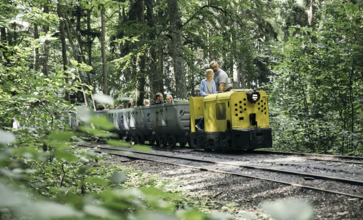 Eine Fahrt mit dem Hauerzug Oskar (Foto: Vitalwelt/Tom Son)