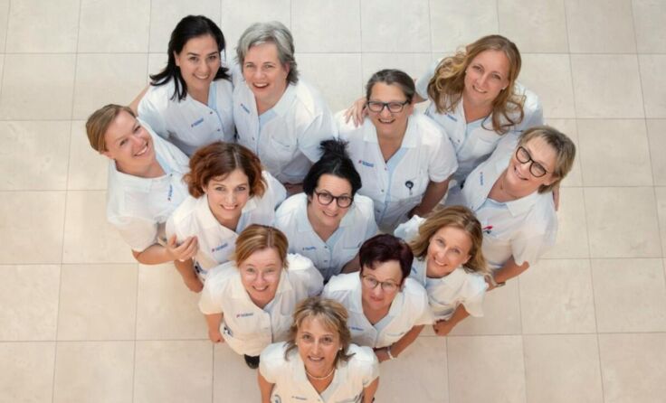 Das Hebammen-Team des Klinikums Grieskirchen (Foto: Regina Schuster)