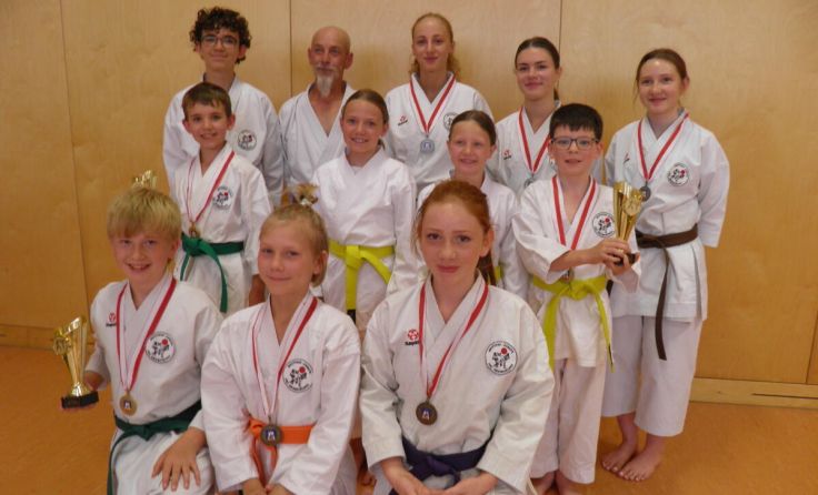 Die Grieskirchner Karatekas bei den Meisterschaften (Foto: Rodler)