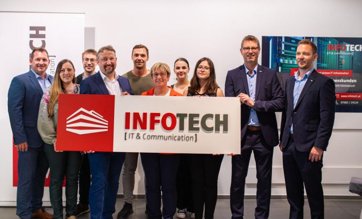 Das Team des Standortes Peuerbach (Foto: Infotech)