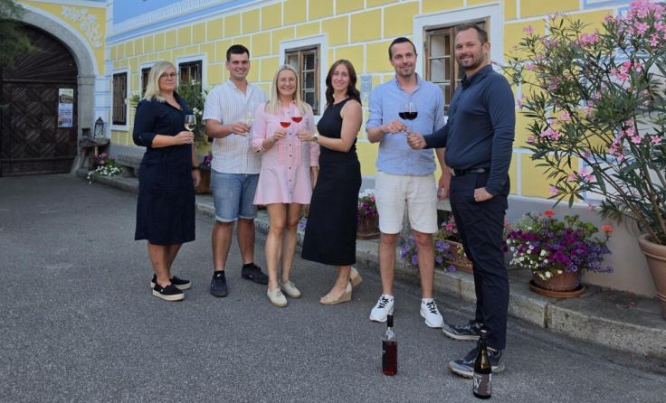 Weinfest in der Hofbühne Tegernbach (Foto: FF Tegernbach)