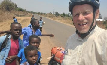 Johann Schörkhuber aus Altenhof: 6.000 Kilometer mit dem Fahrrad durch Afrika