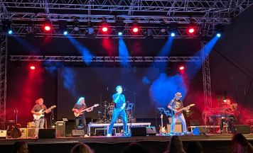 Rock- und Bluesklassiker in der Hofbühne Tegernbach