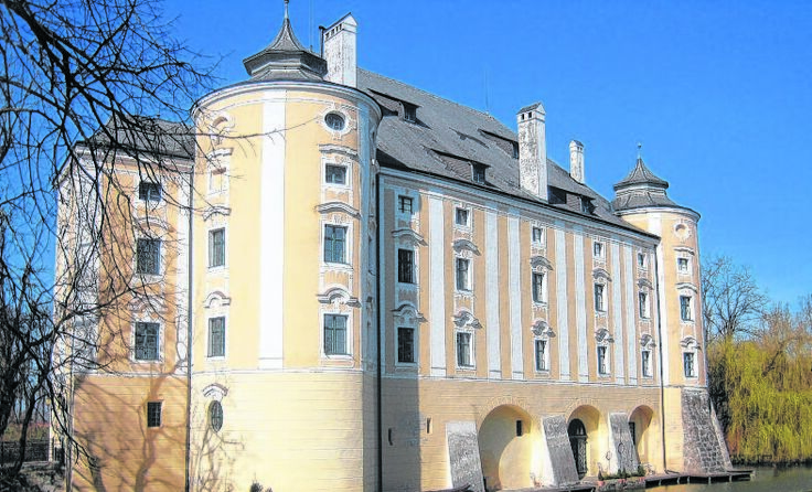 Das Wasserschloss Bernau in Fischlham