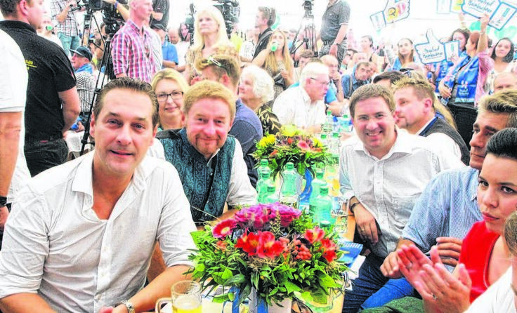 HC Strache mit Str. Gerhard Kroiß und Vzbgm. Andreas Rabl Foto: Erhardt