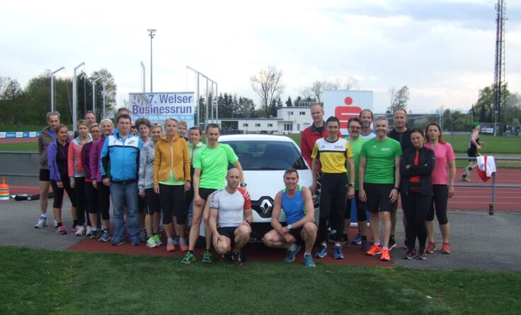 Training mit Günter Weidlinger und vielen Freiwilligen in der Welser Mauth