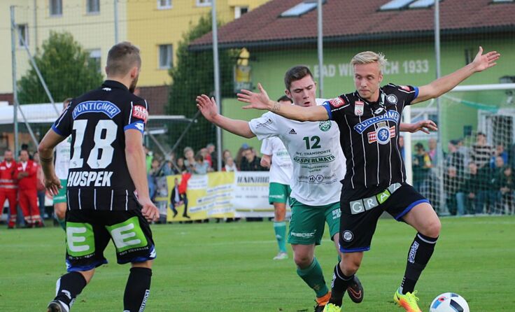 Sturm Graz (schwarzer Dress) siegte gegen den Fünftligisten mit 5:0. Foto. Hörmandinger