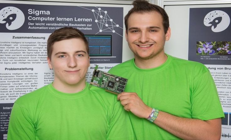 Florian Cäsar und Michael Plainer dürfen zu Recht stolz sein. Foto: Jugend Inovativ