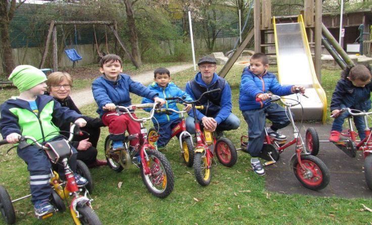 Jetzt läuft im Kindergarten wieder alles geschmiert bei den Radangelegenheiten