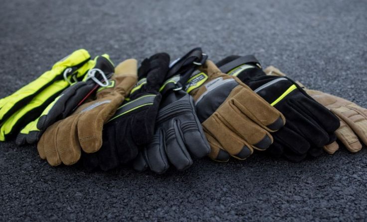 Unterschiedlichste Handschuhe aus dem Hause Eska