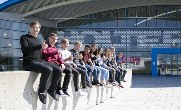 Für die zwölf neuen Holter Lehrlinge hat die Ausbildung begonnen.