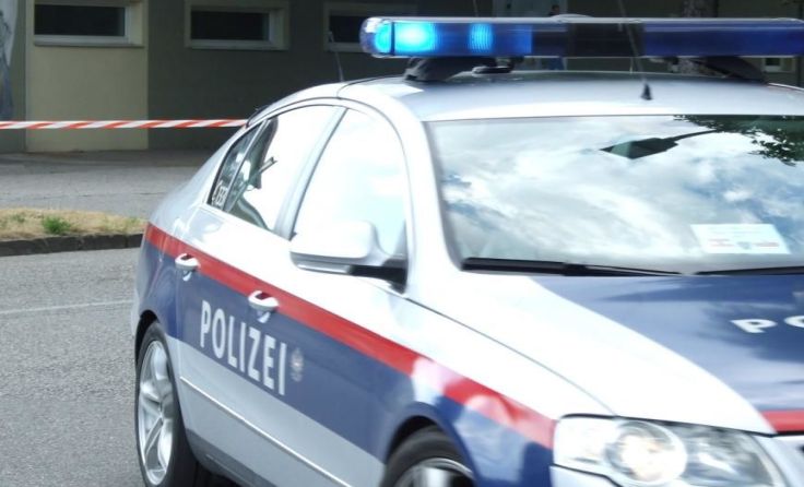 Die Polizei musste zu einem Nachbarschaftsstreit ausrücken.