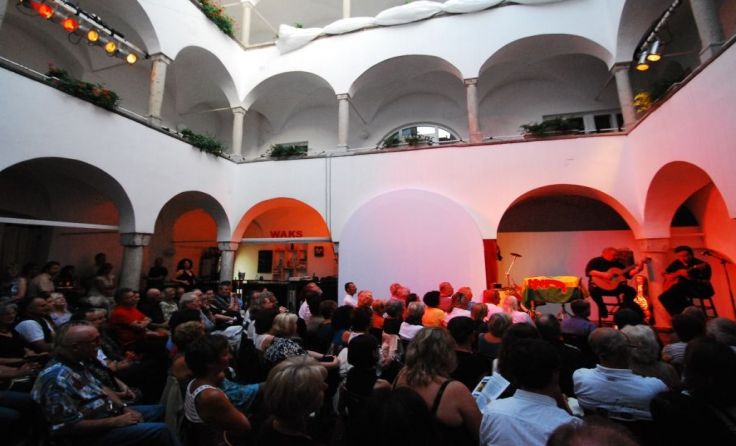 Alle Infos zum Programm gibt es unter www.waks.at