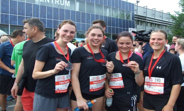Für die Finisher gibt es Medaillen.