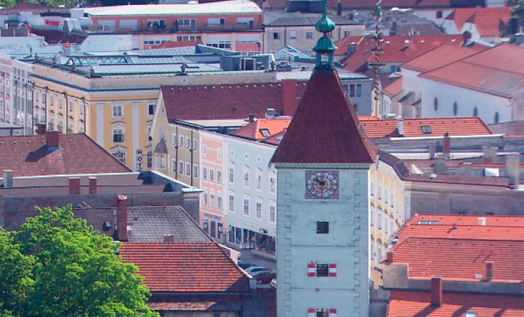 Es gibt sie noch die Menschlichkeit und Hilfsbereitschaft in Wels. Foto: Stadt Wels