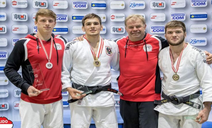 Michael Winkler, Wachid Borchashvili, Manfred Dullinger und Kimran Borchashvili. Foto: Sellner