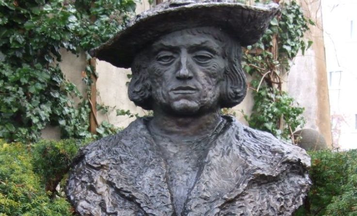 Denkmal im Burggarten