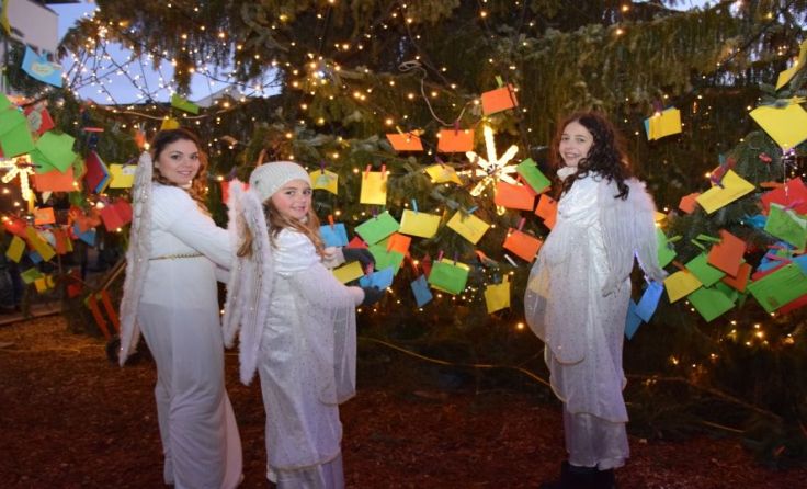 Die Helfer des Christkindes waren in Marchtrenk fleißig unterwegs. Foto: Stadt
