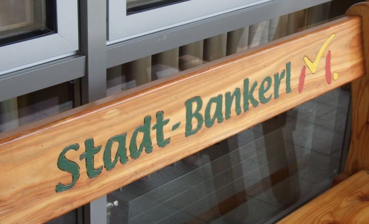 Das Stadtbankerl ist derzeit für politische Gespräche eher verwaist.