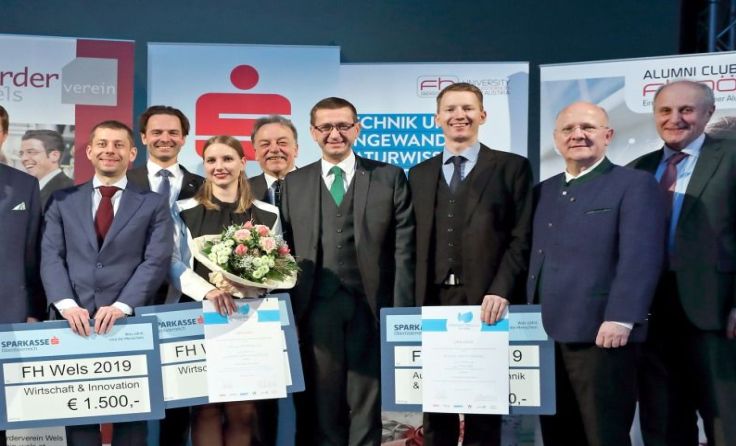 Preisträger aus der Region Wels und Ehrengäste Foto: Land OÖ/Stinglmayr