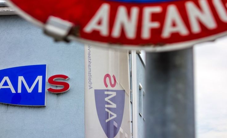 Im AMS Bezirk Wels sind derzeit 5008 Menschen arbeitssuchend gemeldet. Foto: Wodicka