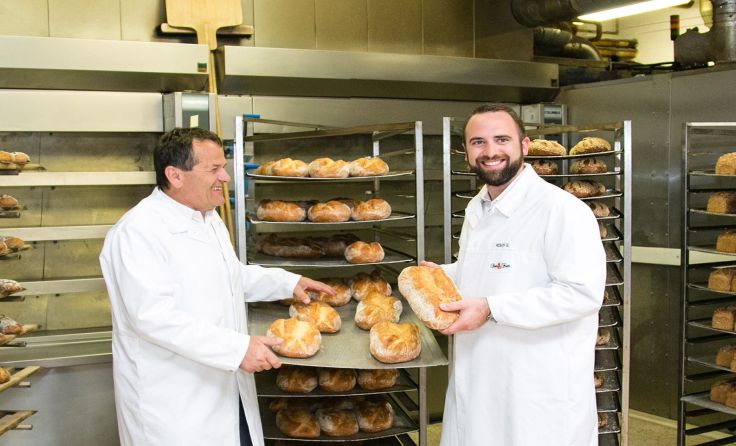 Josef und Georg Resch in der Produktion Foto: Resch
