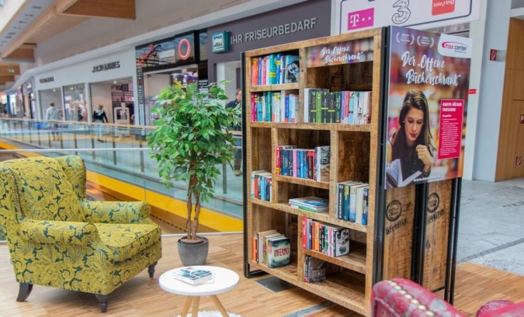 Die Besucher können Bücher vorbeibringen oder kostenlos entnehmen. Foto: max.center