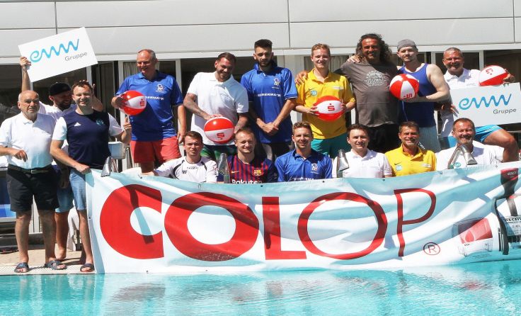 Der Pool bekam auch noch einen Test ab. Foto: Erhardt