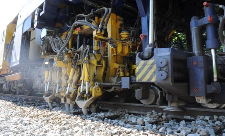 Stopfmaschine im Einsatz Foto: ÖBB/Zenger