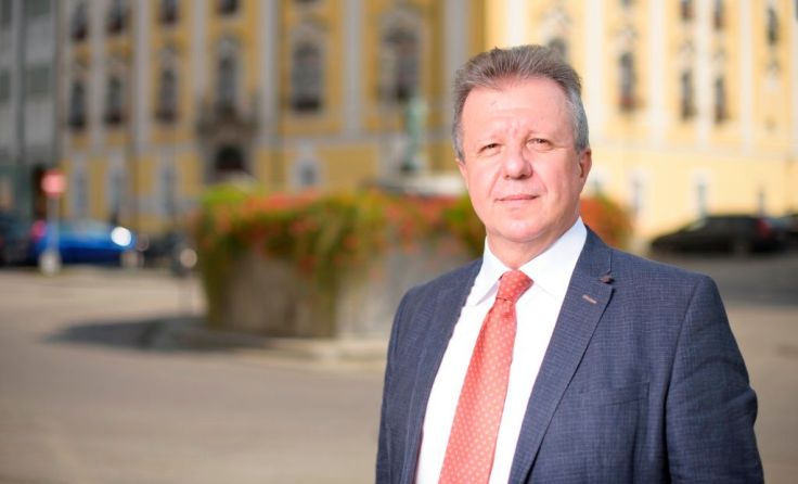SP-Stadtrat Klaus Hoflehner hat sich für die nächsten Monate viel vorgenommen. Foto: Stadt Wels