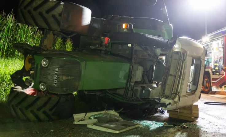 Für den Traktorfahrer kam leider jede Hilfe zu spät. Foto: fotokerschi.at/Bayer