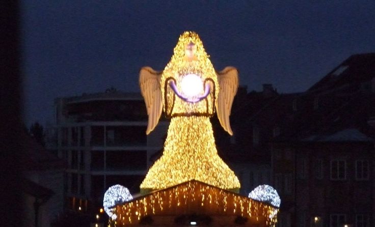 Der Engel glitzert bald wieder. Foto: Tips