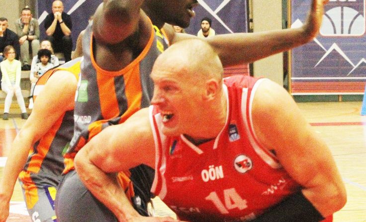 Tilo Klette zeigte mit 15 Punkte, wie wichtig er für das Welser Spiel ist. Foto: Erhardt