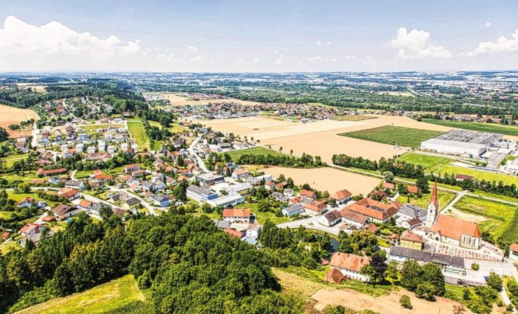 Weißkirchen aus der Luft gesehen: ein schöner Fleck zum Wohnen und zum Leben. Foto: Gemeinde