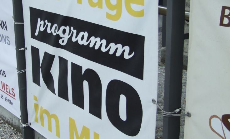 Das Programmkino wechselt jeden Freitag und Samstag ins Freie. Foto: Tips