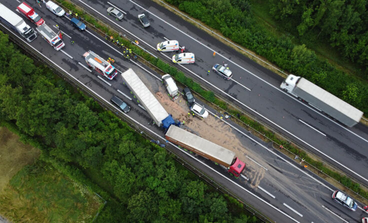 Schwerer Unfall auf der A25. (Foto: laumat.at)